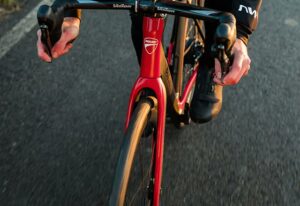 Read more about the article MTB električni bicikl